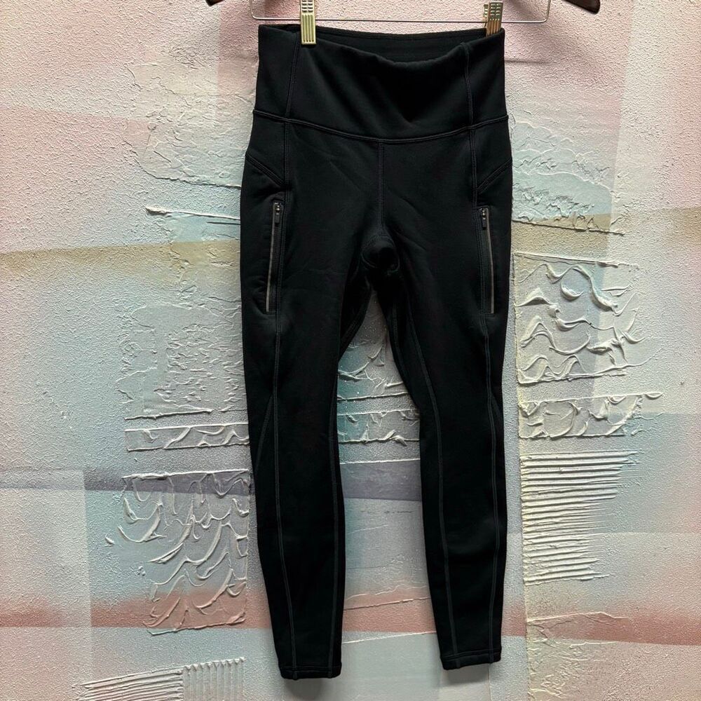 Athleta XSP Black Leggings Athletic Sporty Luxury Yoga Preppy Athleisure Sports